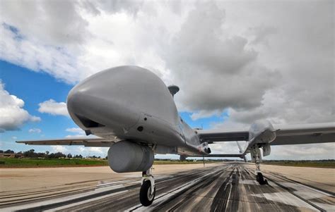 Airborne SIGINT Solutions .